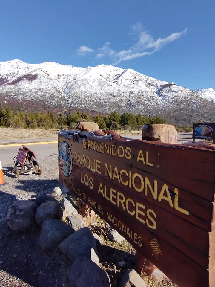 Portada Centro del Parque Nacional Los Alerces fotografiada en 2024